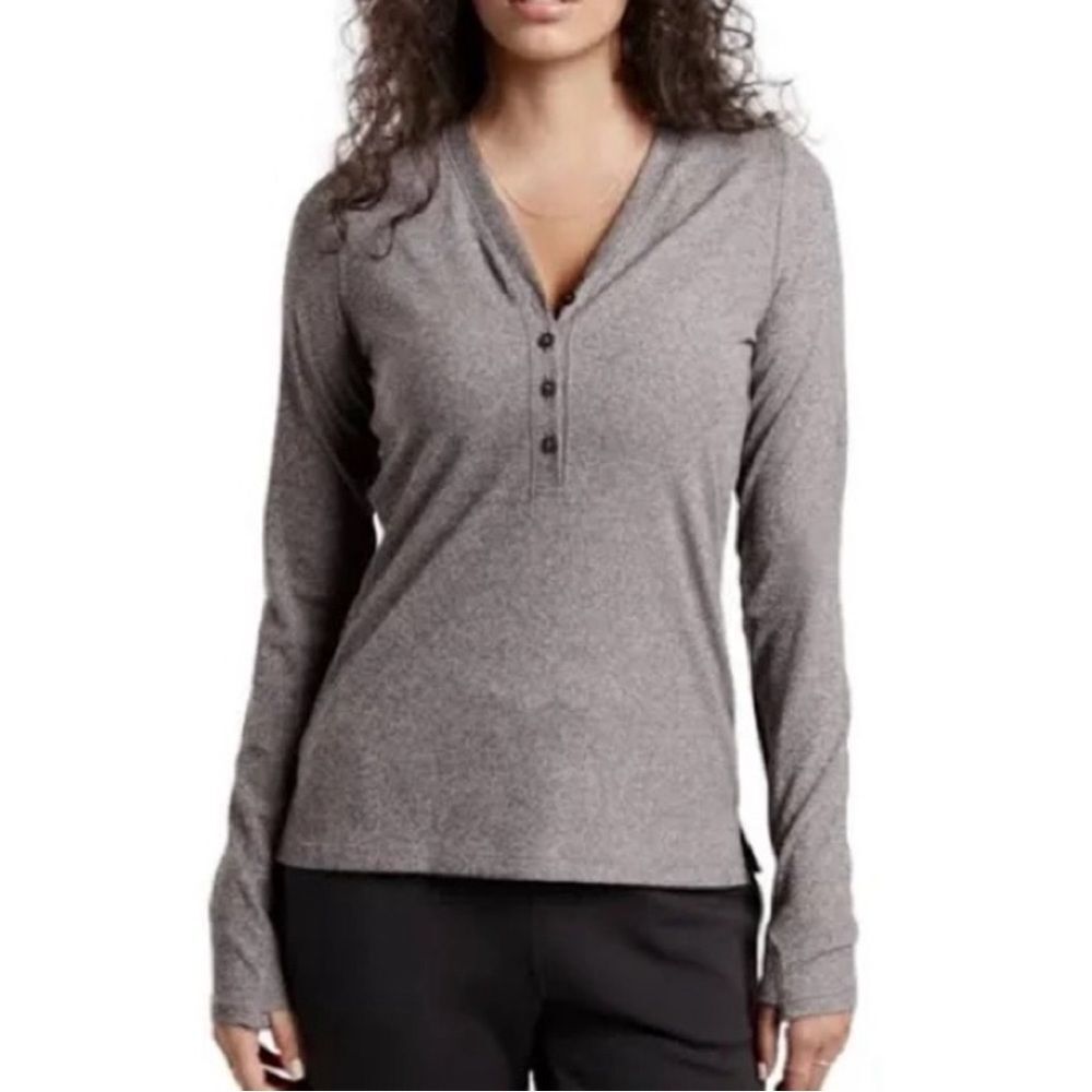 Athleta Uptempo Ribbed Henley Heather Gray Long Sleeve Top Women’s Size Small